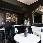 Eh13 Luxury Bed and Breakfast