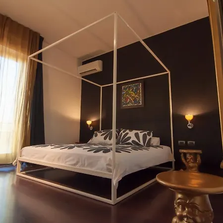 Eh13 Luxury 4* كاتانيا