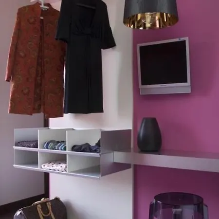 Eh13 Luxury كاتانيا