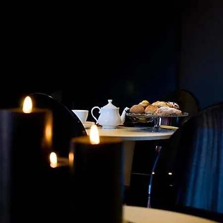 Eh13 Luxury 4* Catânia