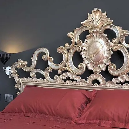 Eh13 Luxury 4* Catânia
