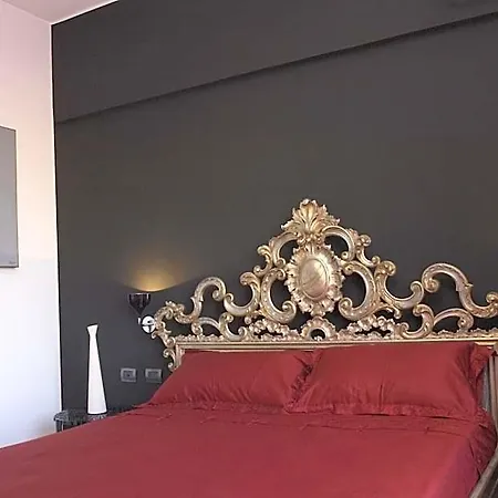 Eh13 Luxury Alojamento de Acomodação e Pequeno-almoço 4*