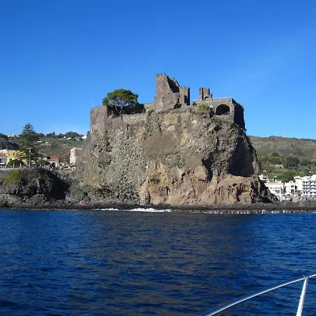 Eh13豪华住宿酒店 住宿加早餐酒店 4*