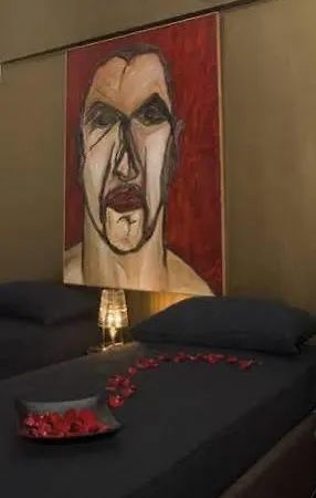 Nocleg ze śniadaniem Eh13 Luxury 4*